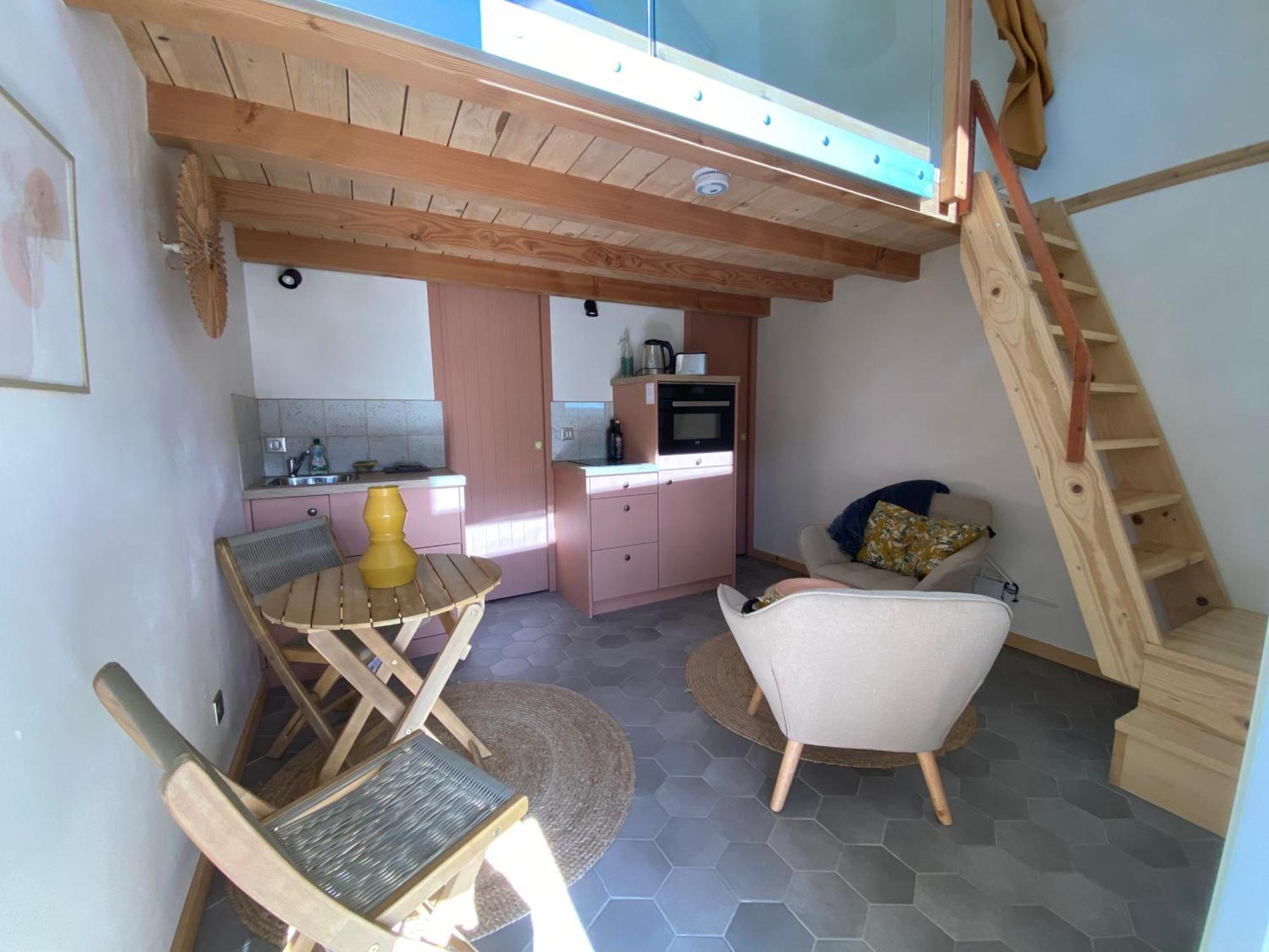 Willa Tiny House De Tempoyrac La Rochette  Zewnętrze zdjęcie