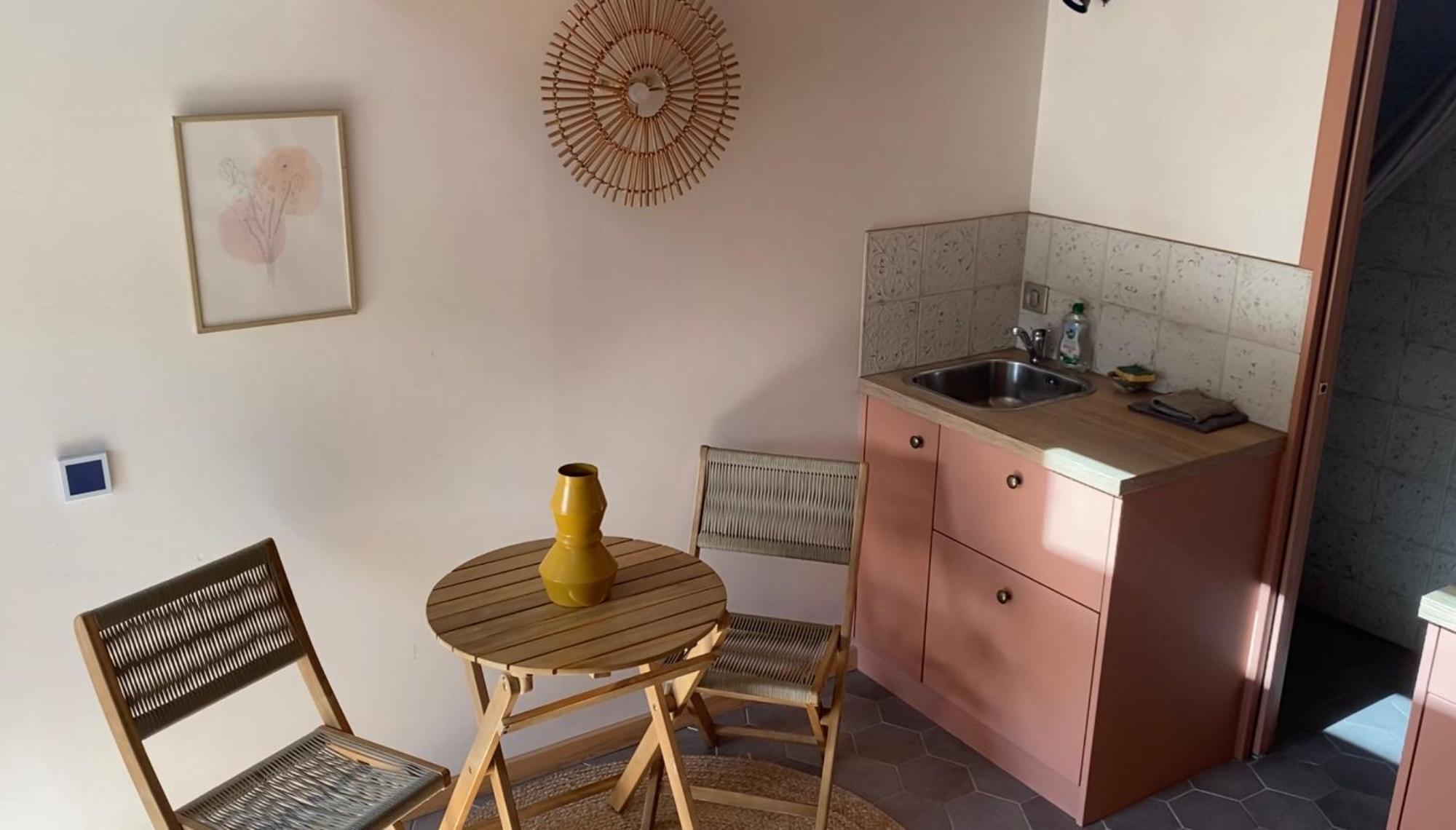 Willa Tiny House De Tempoyrac La Rochette  Zewnętrze zdjęcie