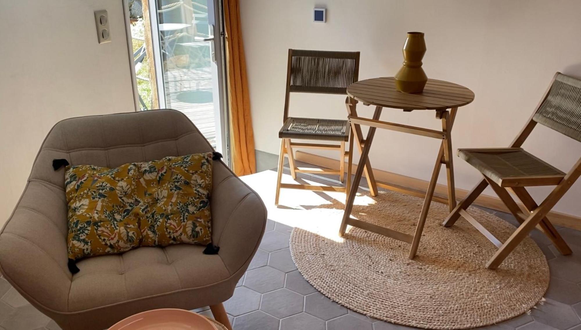 Willa Tiny House De Tempoyrac La Rochette  Zewnętrze zdjęcie